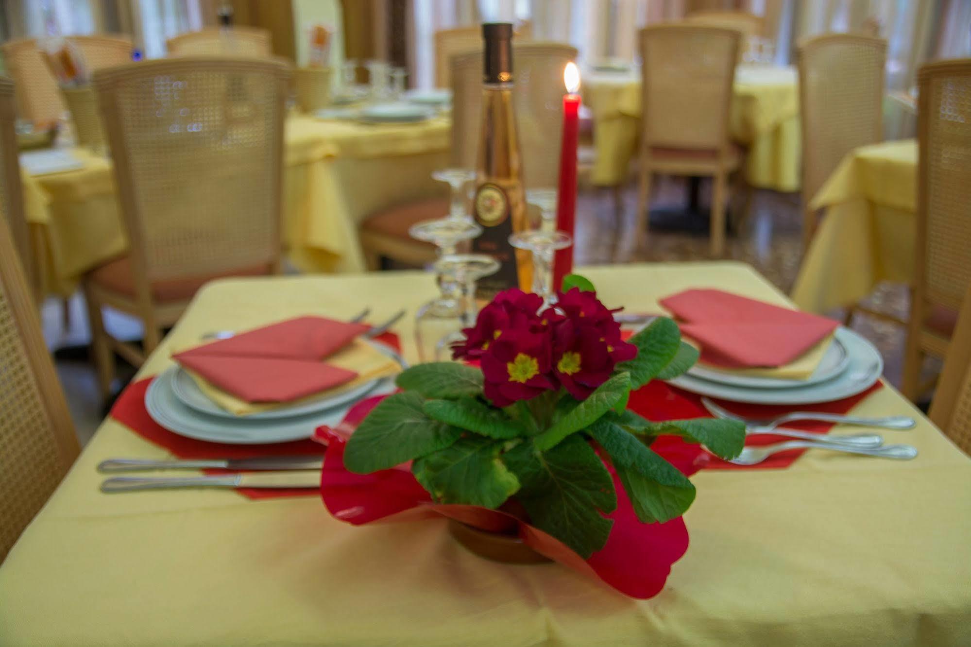 Savoia Hotel Finale Ligure