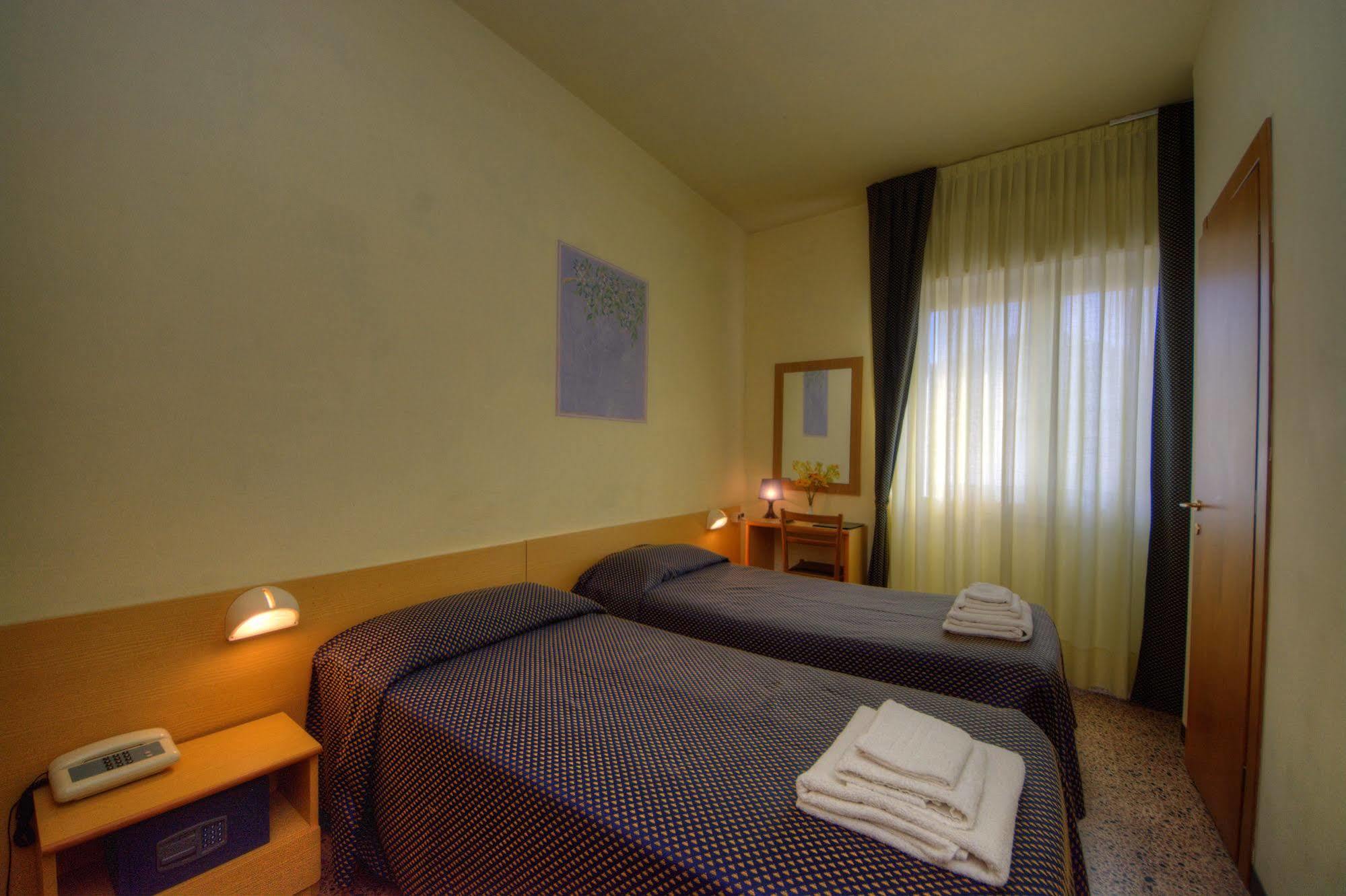 Savoia Hotel Finale Ligure